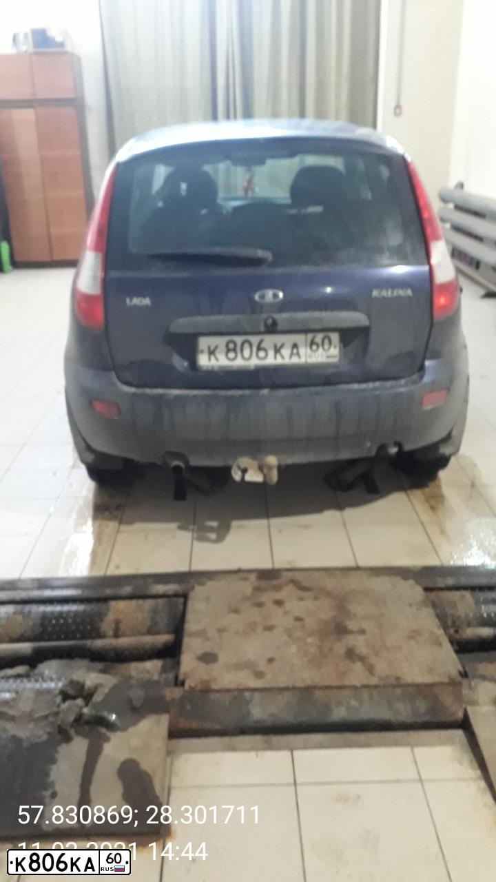 Фото автомобиля LADA 1119 KALINA, 2012 — госномер К806КА60. Цвет: СИНИЙ