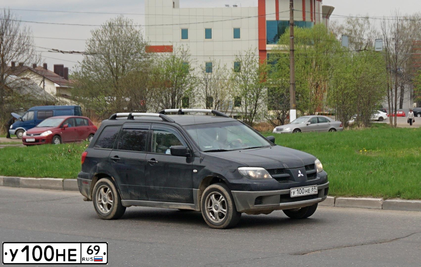 Фото автомобиля LADA 2121 NIVA, 2000 — госномер Н750РТ69. Цвет: СИНИЙ