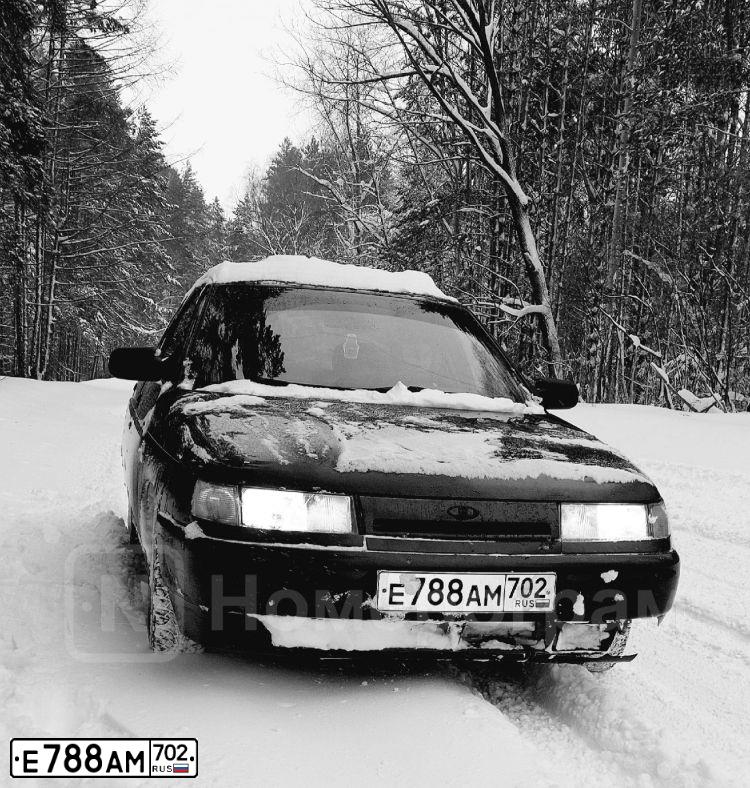 Фото автомобиля LADA 2110 LADA, 2005 — госномер Е788АМ702. Цвет: ЗОЛОТИСТО ТЕМНО-ЗЕЛЕНЫЙ
