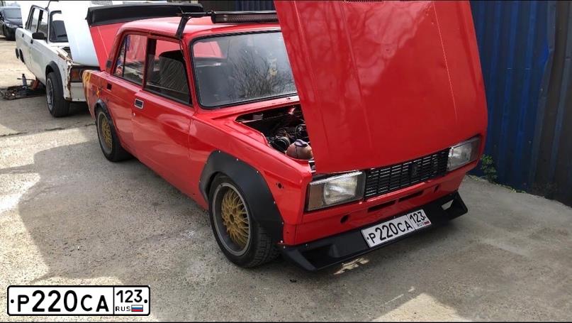 Фото автомобиля LADA 2107 LADA, 2005 — госномер К222РЕ93. Цвет: ТЕМНО-ВИШНЕВЫЙ