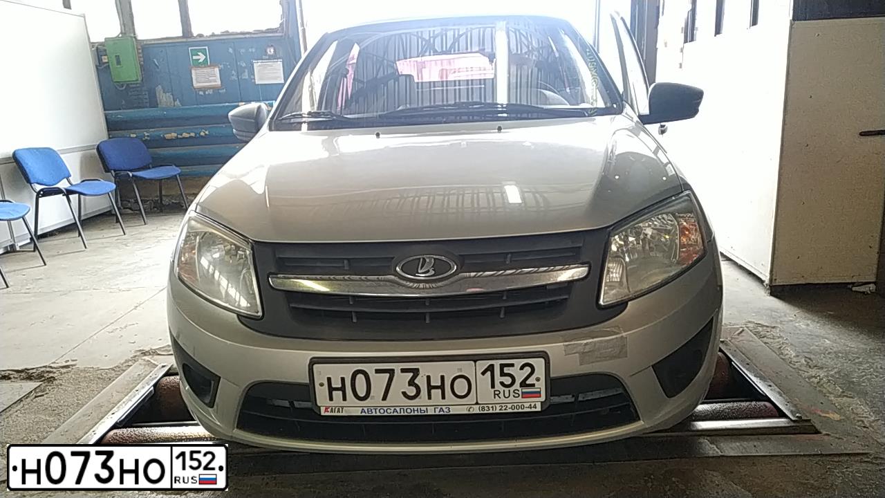 Фото автомобиля LADA GRANTA, 2014 — госномер У760НВ152. Цвет: Серебристый