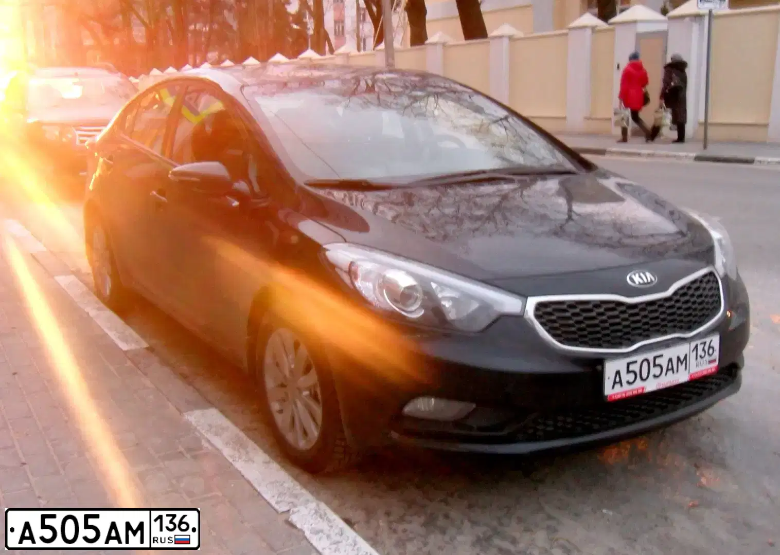 Фото автомобиля KIA CERATO, 2015 — госномер А505АМ136. Цвет: ЧЕРНЫЙ