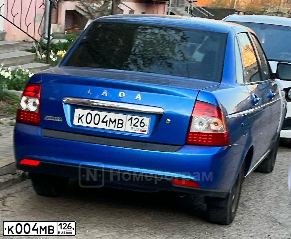 Фото автомобиля LADA 2170 PRIORA, 2018 — госномер К004МВ126. Цвет: СИНИЙ