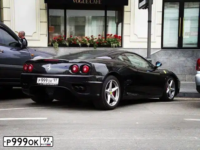 Фото автомобиля FERRARI 360, 2000 — госномер Р999ОК97. Цвет: ЧЕРНЫЙ