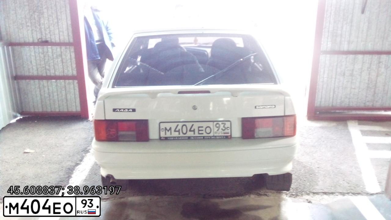 Фото автомобиля LADA 2114 SAMARA, 2010 — госномер М404ЕО93. Цвет: Белый