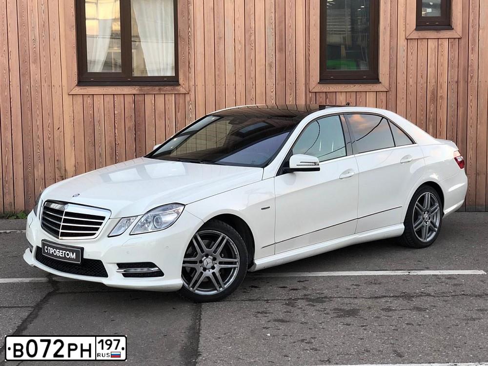 Фото автомобиля MERCEDES E-KLASSE, 2012 — госномер В072РН197. Цвет: Белый