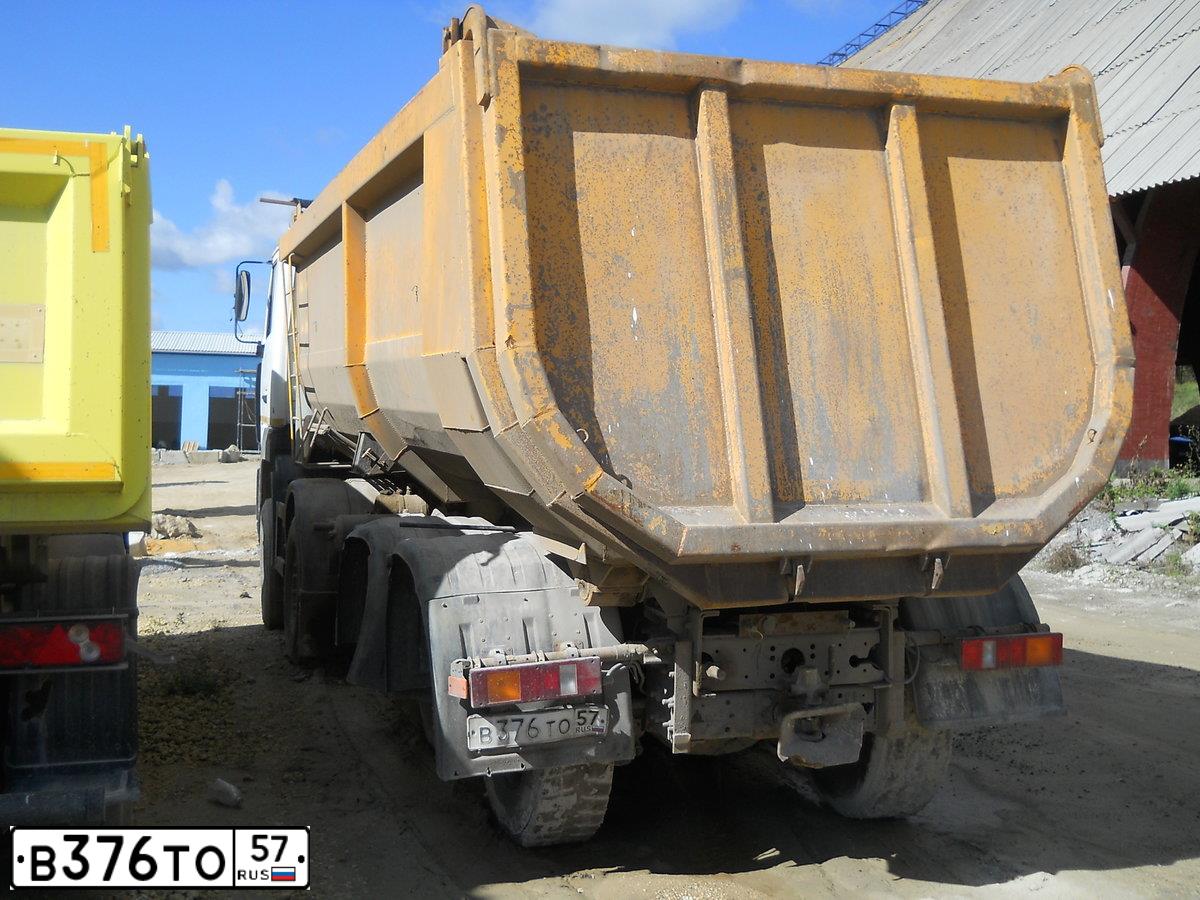 Фото автомобиля MAZ 6516 /8X4/, 2013 — госномер А233КР76. Цвет: Белый