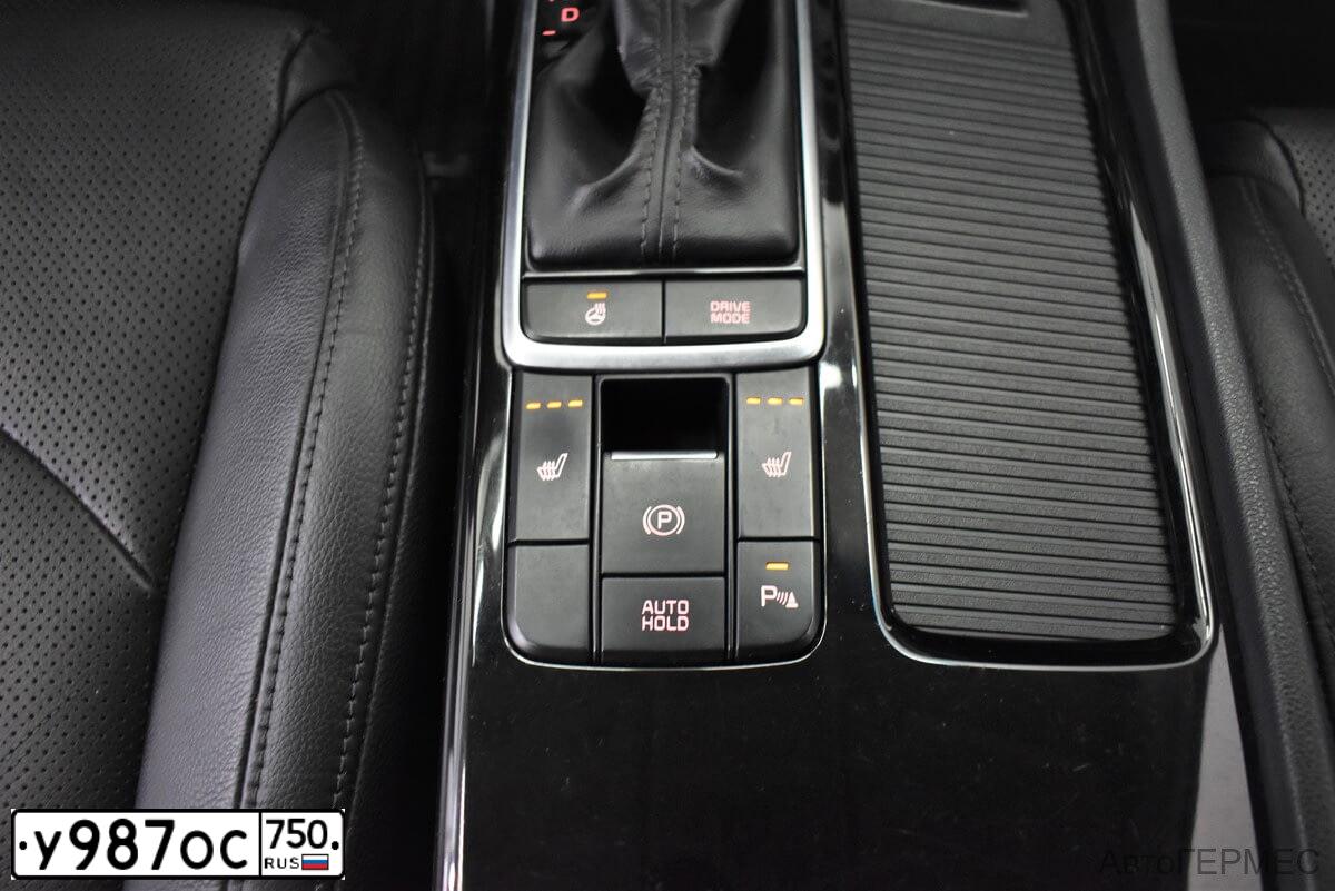 Фото автомобиля KIA MAGENTIS / OPTIMA, 2017 — госномер С009ЕУ761. Цвет: ЧЕРНЫЙ