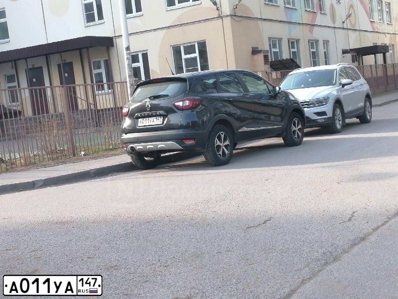 Фото автомобиля RENAULT KAPTUR, 2019 — госномер А011УА147. Цвет: ЧЕРНЫЙ