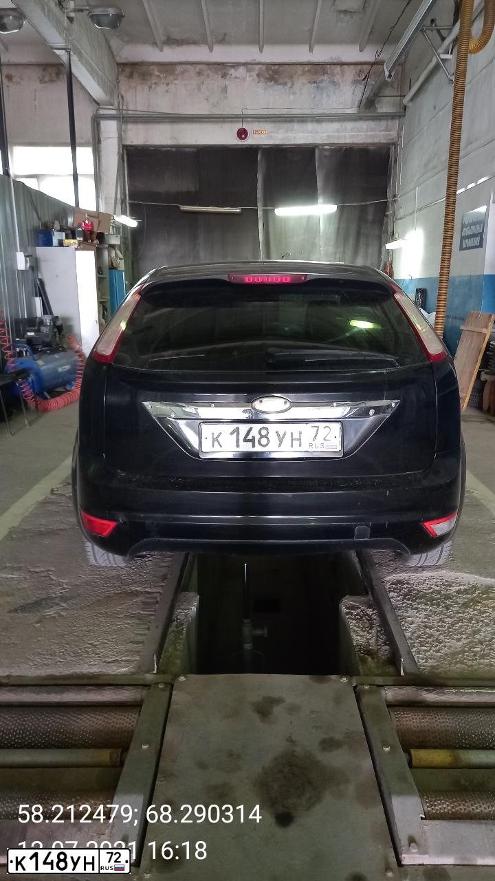 Фото автомобиля FORD FOCUS, 2008 — госномер О658ТМ196. Цвет: ЧЕРНЫЙ