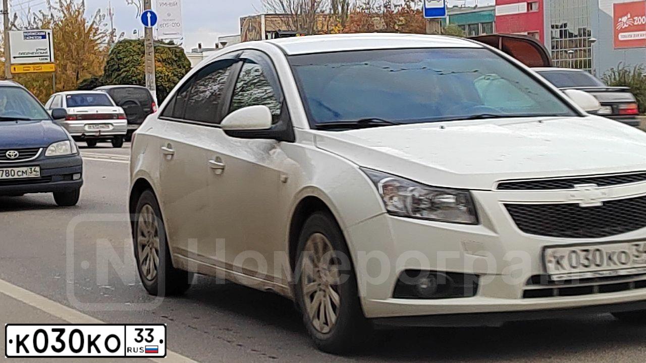 Фото автомобиля VOLVO S80, 2006 — госномер К030КО33. Цвет: ТЕМНО-СЕРЫЙ