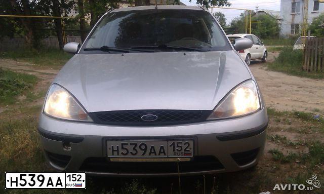 Фото автомобиля FORD FOCUS, 2004 — госномер В912ТТ33. Цвет: Серебристый