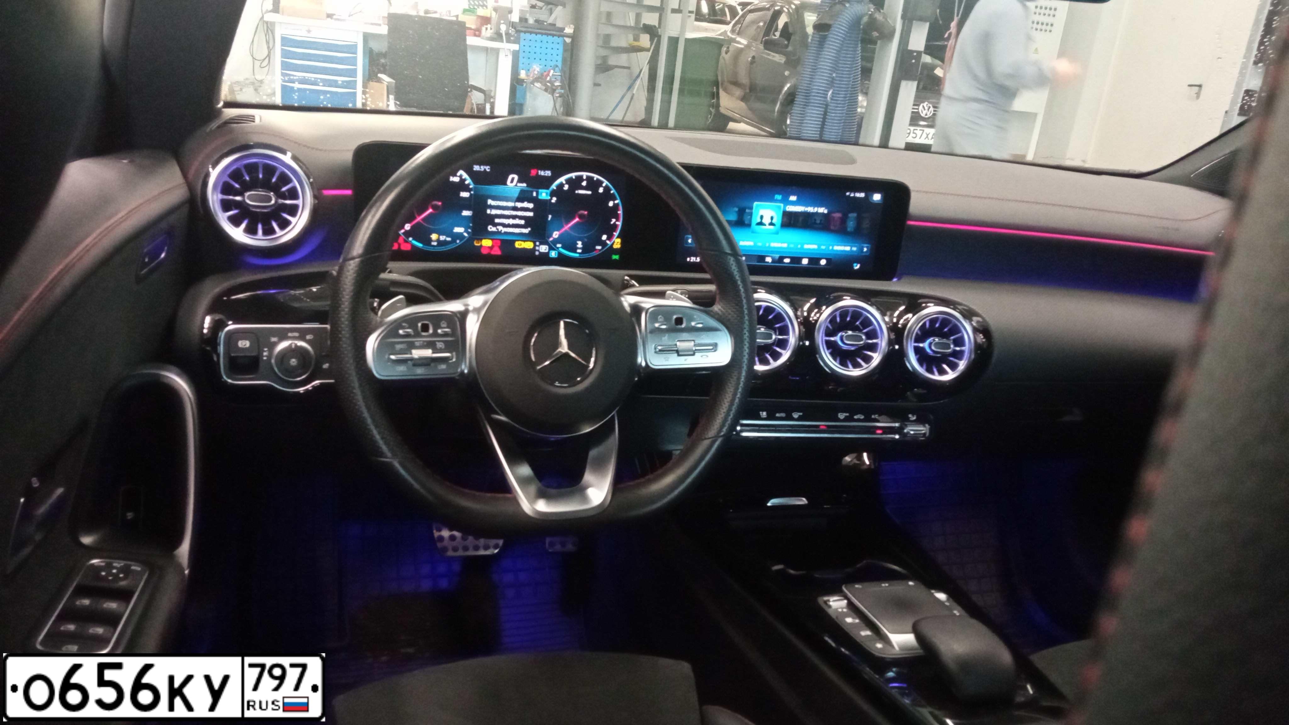 Фото автомобиля МЕРСЕДЕС-БЕНЦ CLA-CLASS, 2021 — госномер Е277ТР790. Цвет: ЧЕРНЫЙ