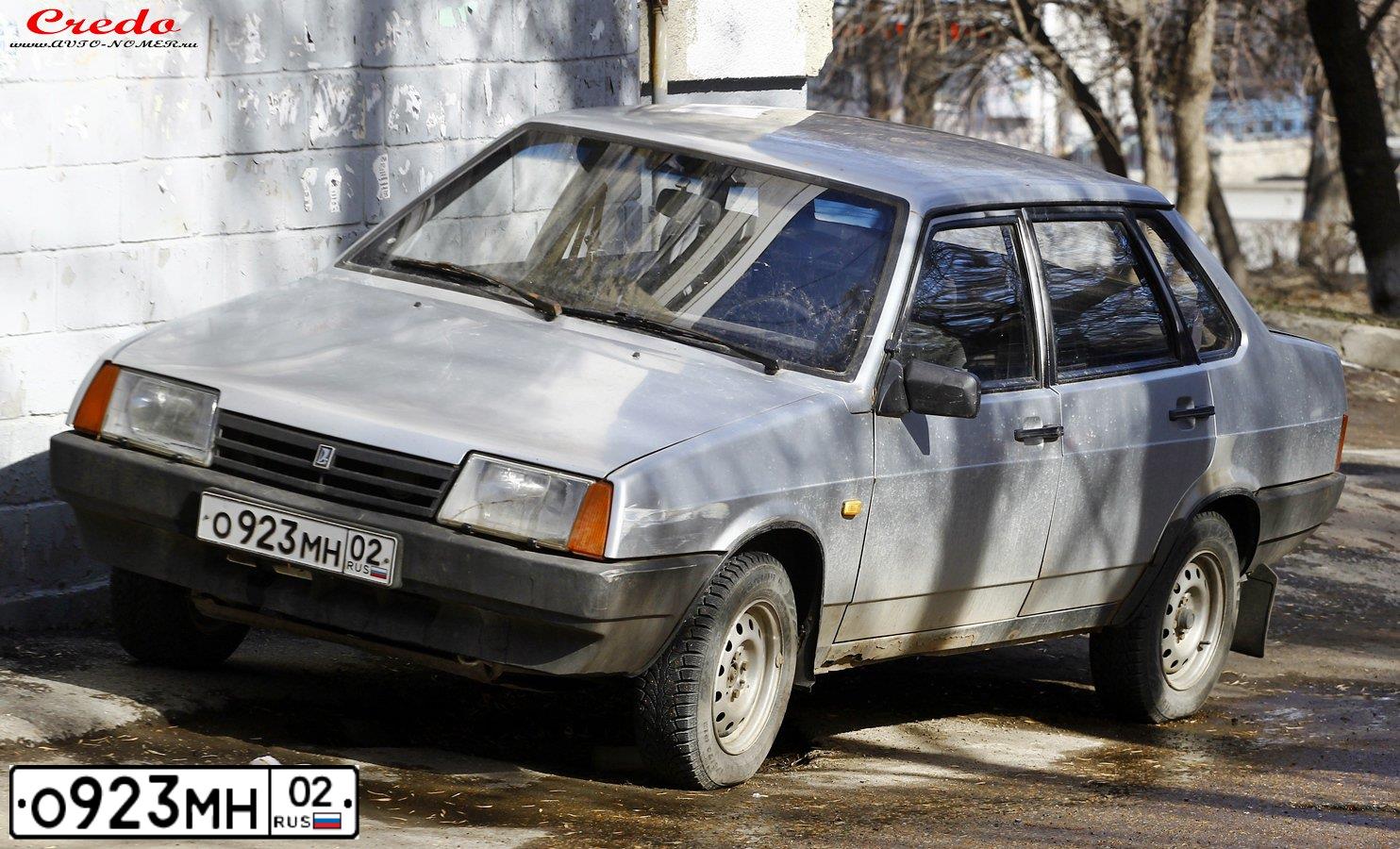 Фото автомобиля LADA 2109 SAMARA, 2001 — госномер О923МН02. Цвет: СЕРЕБРИСТЫЙ МЕТАЛЛИК