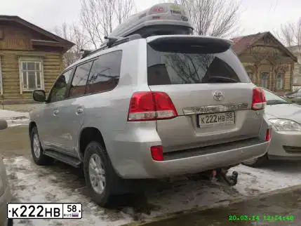Фото автомобиля TOYOTA LANDCRUISER 200, 2008 — госномер К222НВ58. Цвет: СЕРЕБРИСТЫЙ