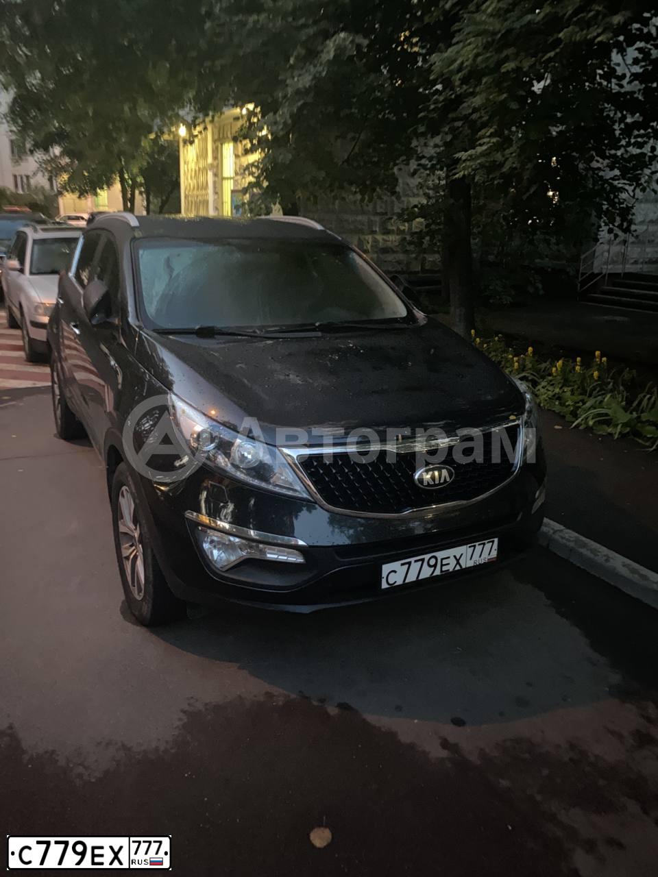 Фото автомобиля KIA SPORTAGE, 2014 — госномер С779ЕХ777. Цвет: ЧЕРНЫЙ