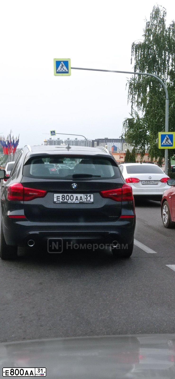Фото автомобиля TAGAZ ACCENT, 2004 — госномер Е800АА31. Цвет: Серебристый