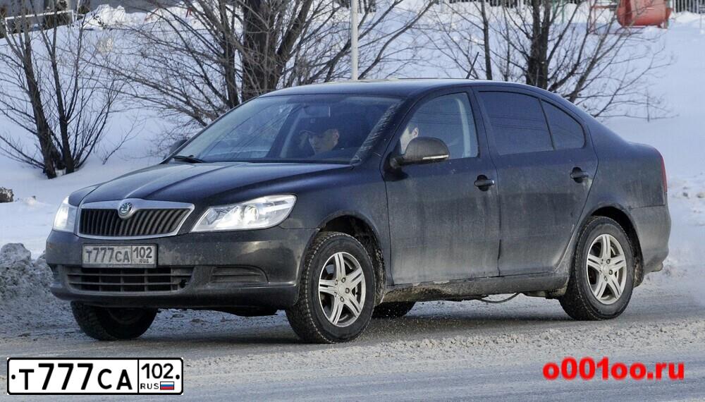 Фото автомобиля LADA 2121 NIVA, 2011 — госномер Т777СА102. Цвет: ТЕМНО ЗЕЛЕНЫЙ