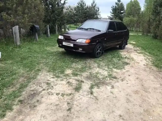 Фото автомобиля LADA 2114, 2012 — госномер Е228ХХ33. Цвет: КРАСНЫЙ