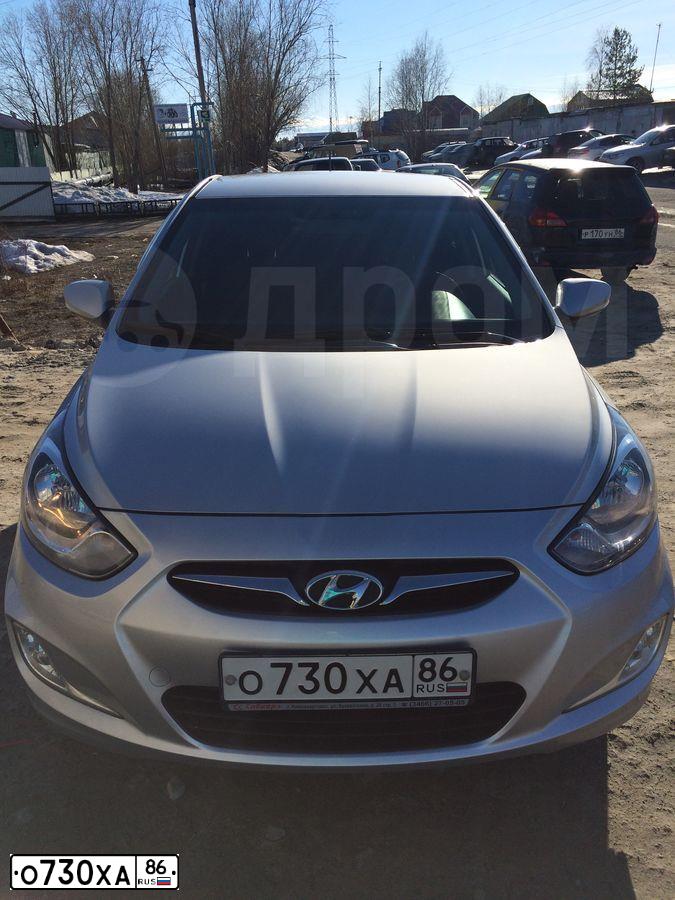 Фото автомобиля HYUNDAI SOLARIS, 2011 — госномер О730ХА86. Цвет: СЕРЕБРИСТЫЙ