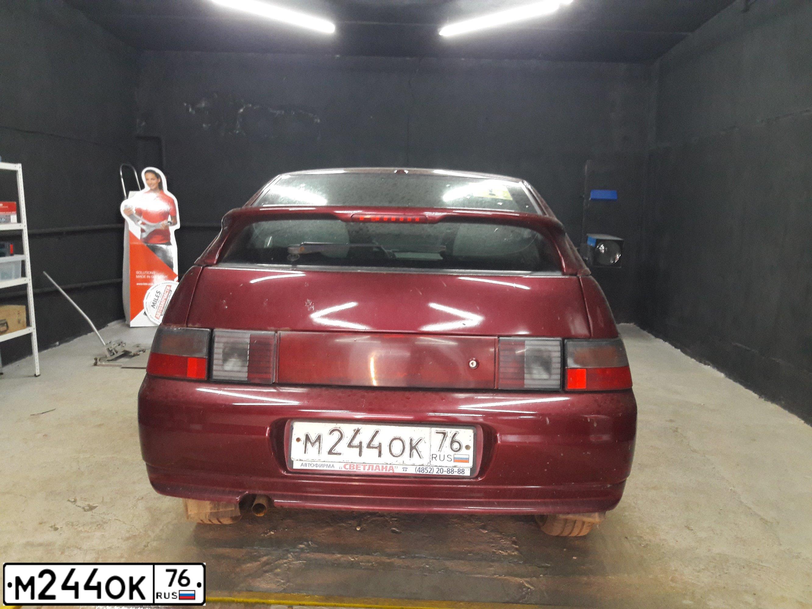 Фото автомобиля LADA 2112 LADA, 2005 — госномер М244ОК76. Цвет: ВИШНЕВЫЙ
