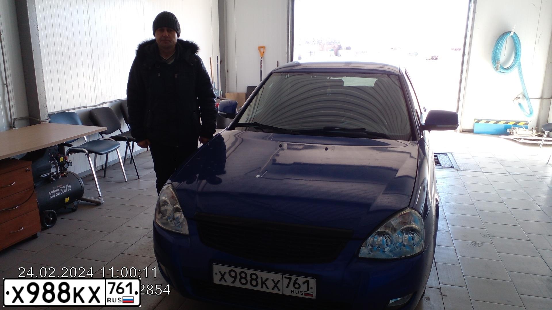 Фото автомобиля LADA PRIORA, 2010 — госномер А924КК105. Цвет: синий
