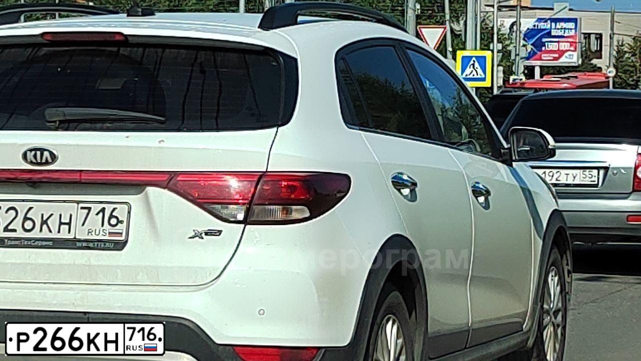 Фото автомобиля BMW SERIE 5, 2017 — госномер Р266КН716. Цвет: ЧЕРНЫЙ