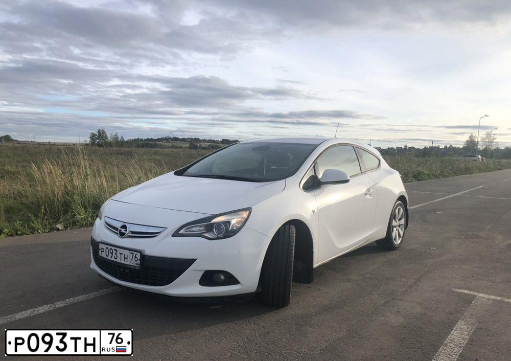 Фото автомобиля OPEL ASTRA, 2013 — госномер Е875СТ702