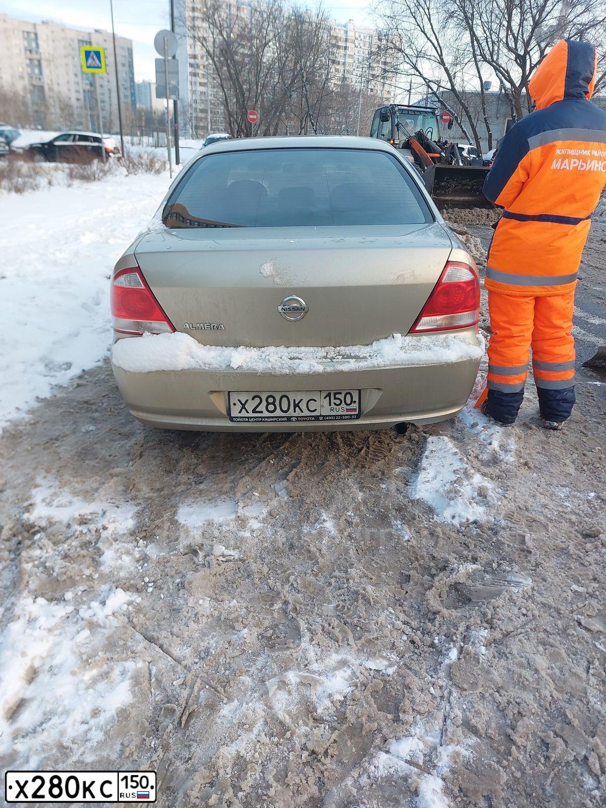 Фото автомобиля NISSAN ALMERA, 2007 — госномер Х280КС150. Цвет: БЕЖЕВЫЙ
