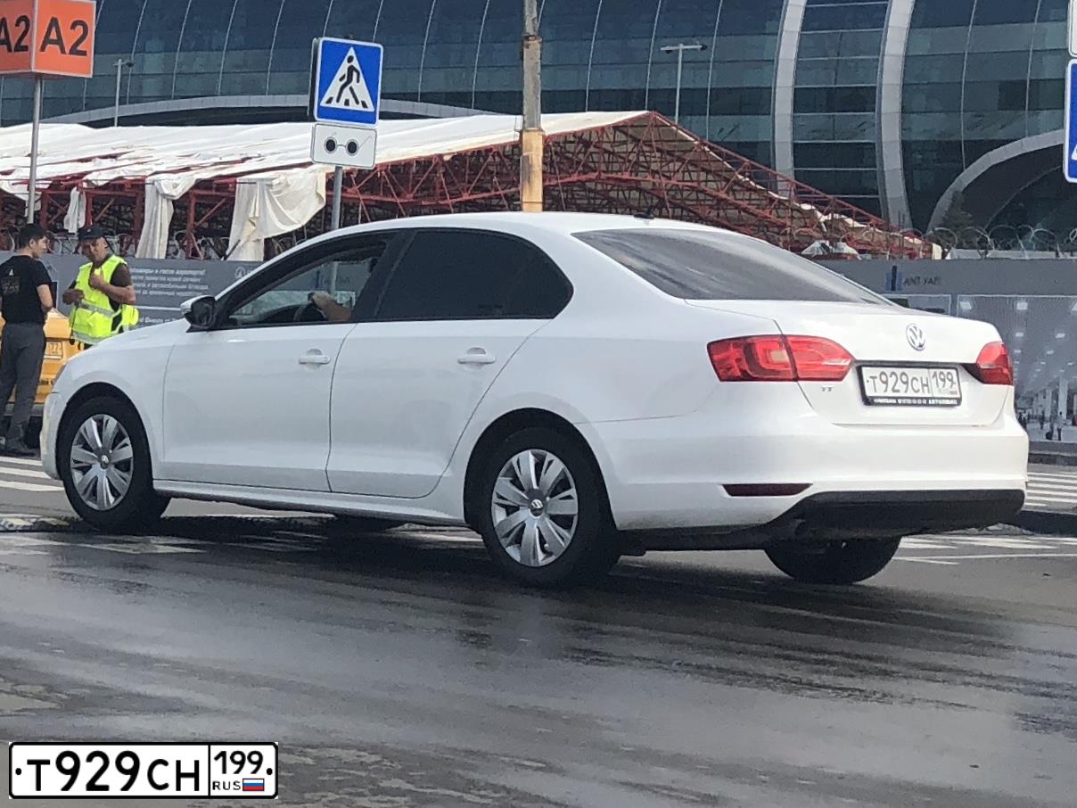 Фото автомобиля LEXUS RX, 2007 — госномер Н353ТЕ05. Цвет: Коричневый