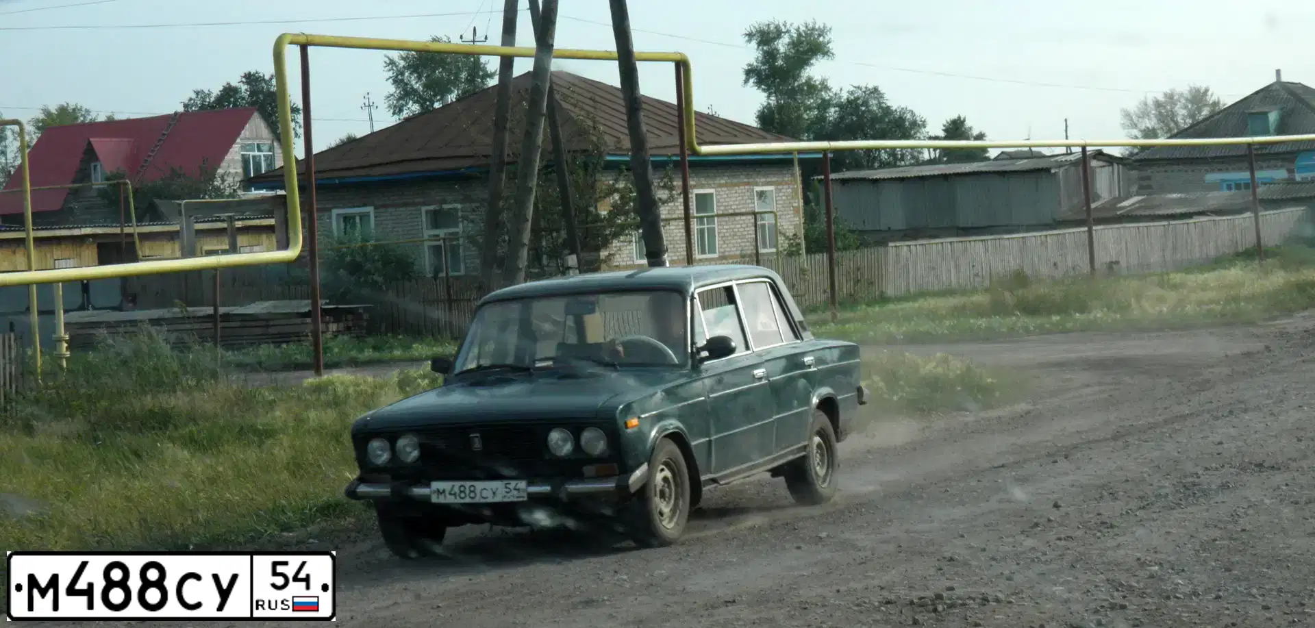 Фото автомобиля LADA 2106, 1996 — госномер М488СУ54. Цвет: Т ЗЕЛЕНЫЙ