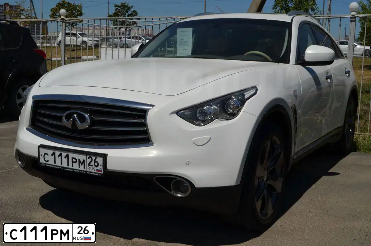 Фото автомобиля INFINITI I QX70 FX, 2012 — госномер В666ХМ123. Цвет: БЕЛЫЙ