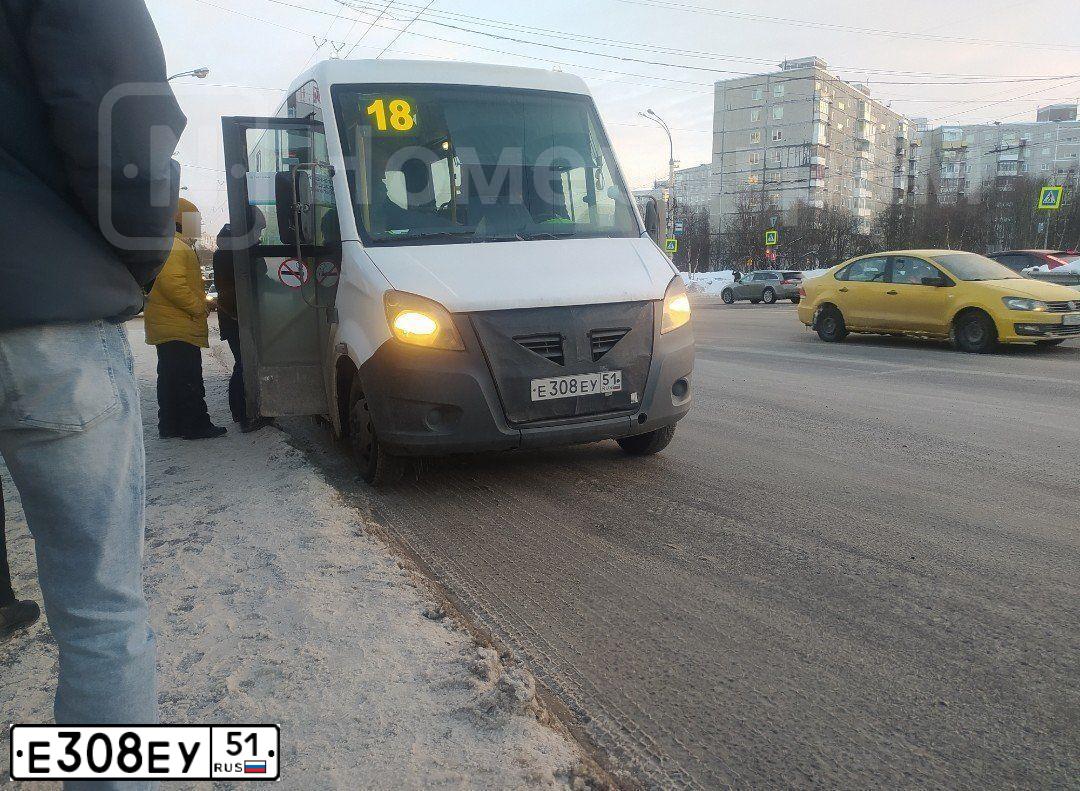Фото автомобиля GAZ EL NEXT, 2017 — госномер Е308ЕУ51. Цвет: БЕЛЫЙ