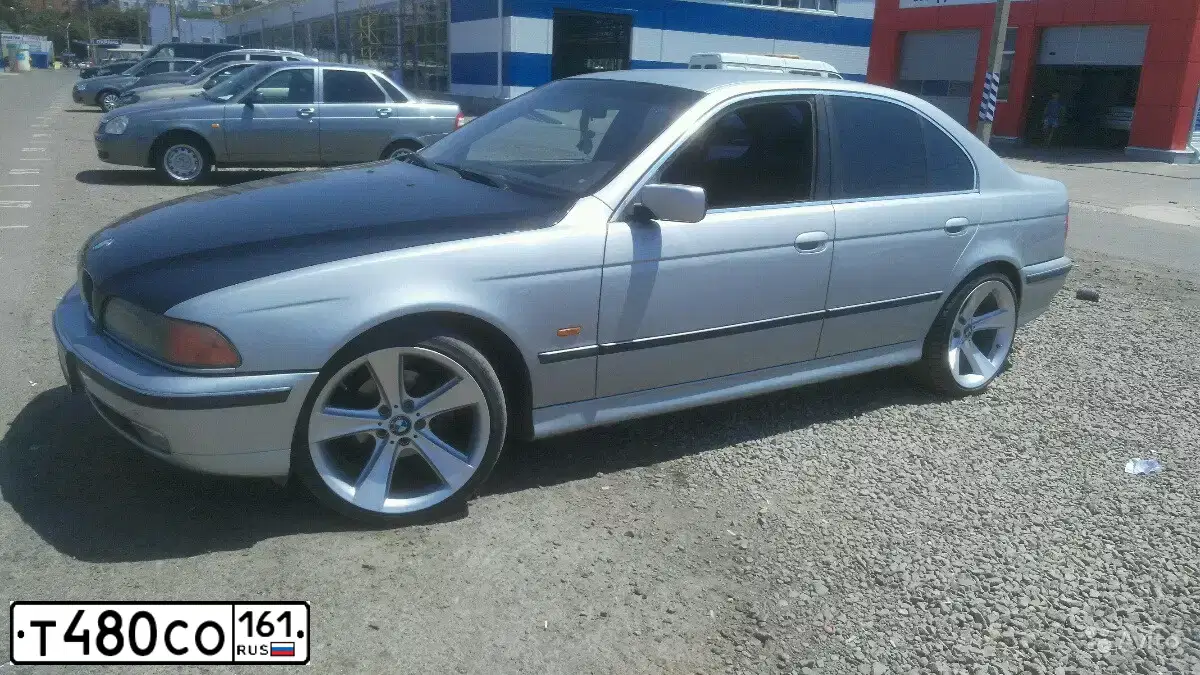 Фото автомобиля LADA 2172 PRIORA, 2011 — госномер Т480СО161. Цвет: СИНИЙ