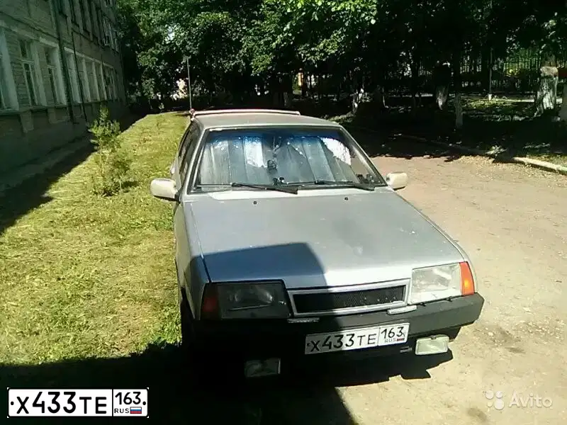 Фото автомобиля LADA 2109 SAMARA, 2001 — госномер Х433ТЕ163. Цвет: СВЕТЛО-СЕРЕБРИСТЫЙ МЕТАЛЛ
