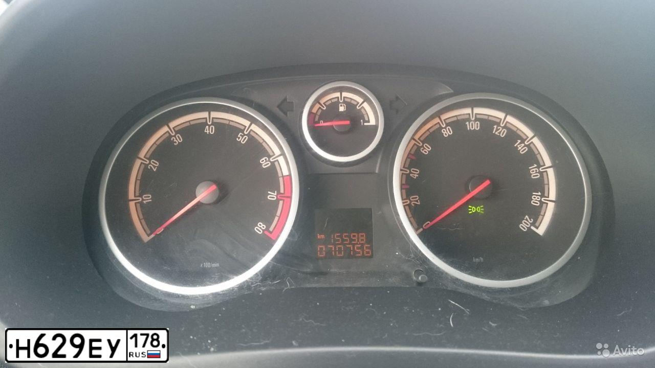 Фото автомобиля OPEL CORSA, 2008 — госномер Т145КВ198. Цвет: СВЕТЛО-ГОЛУБОЙ