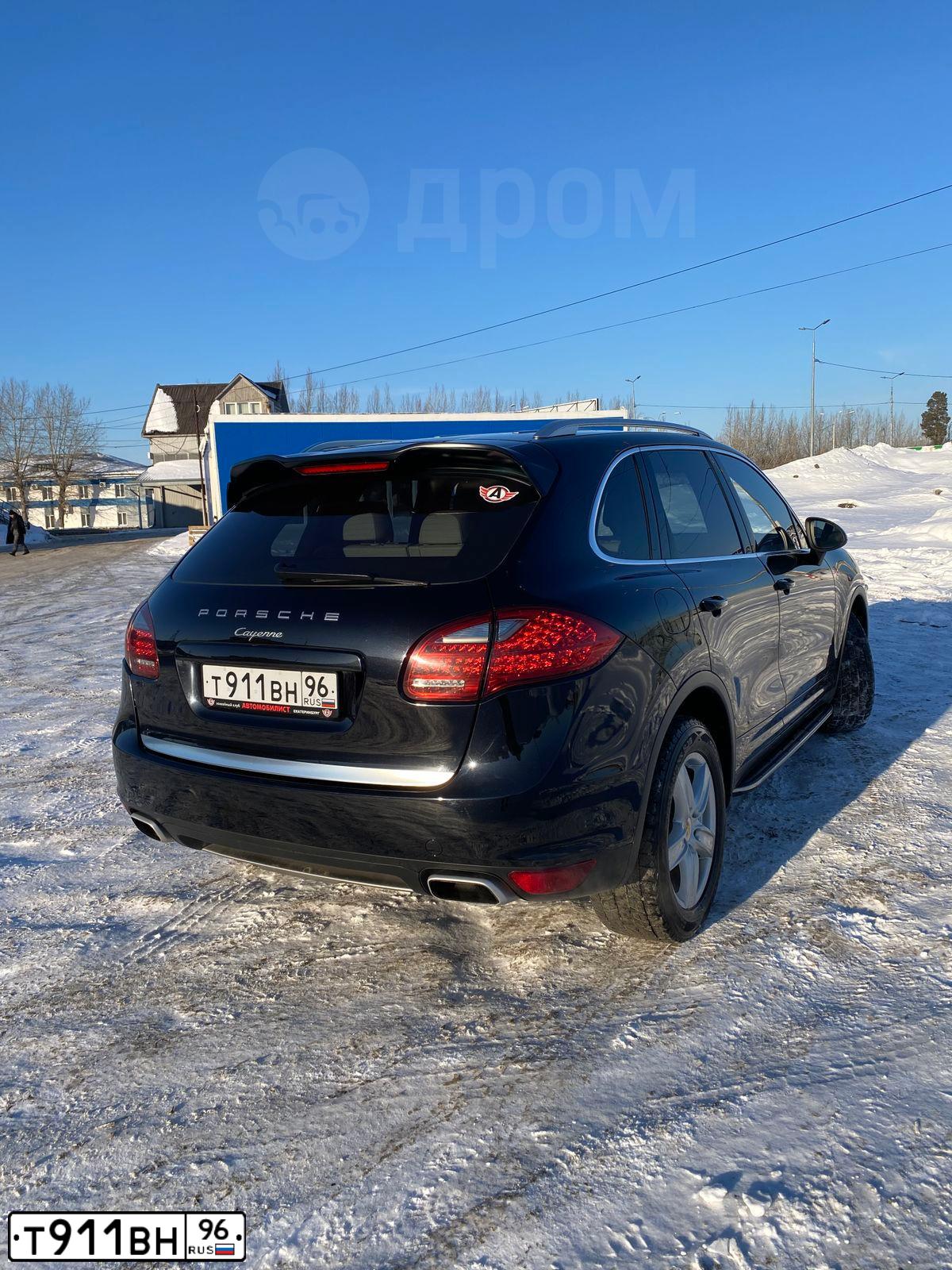 Фото автомобиля PORSCHE CAYENNE, 2011 — госномер У602АМ196