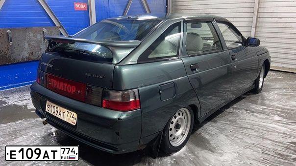 Фото автомобиля LADA 2112, 2008 — госномер Р837ВТ186. Цвет: СИНЕ-ЗЕЛЕНЫЙ