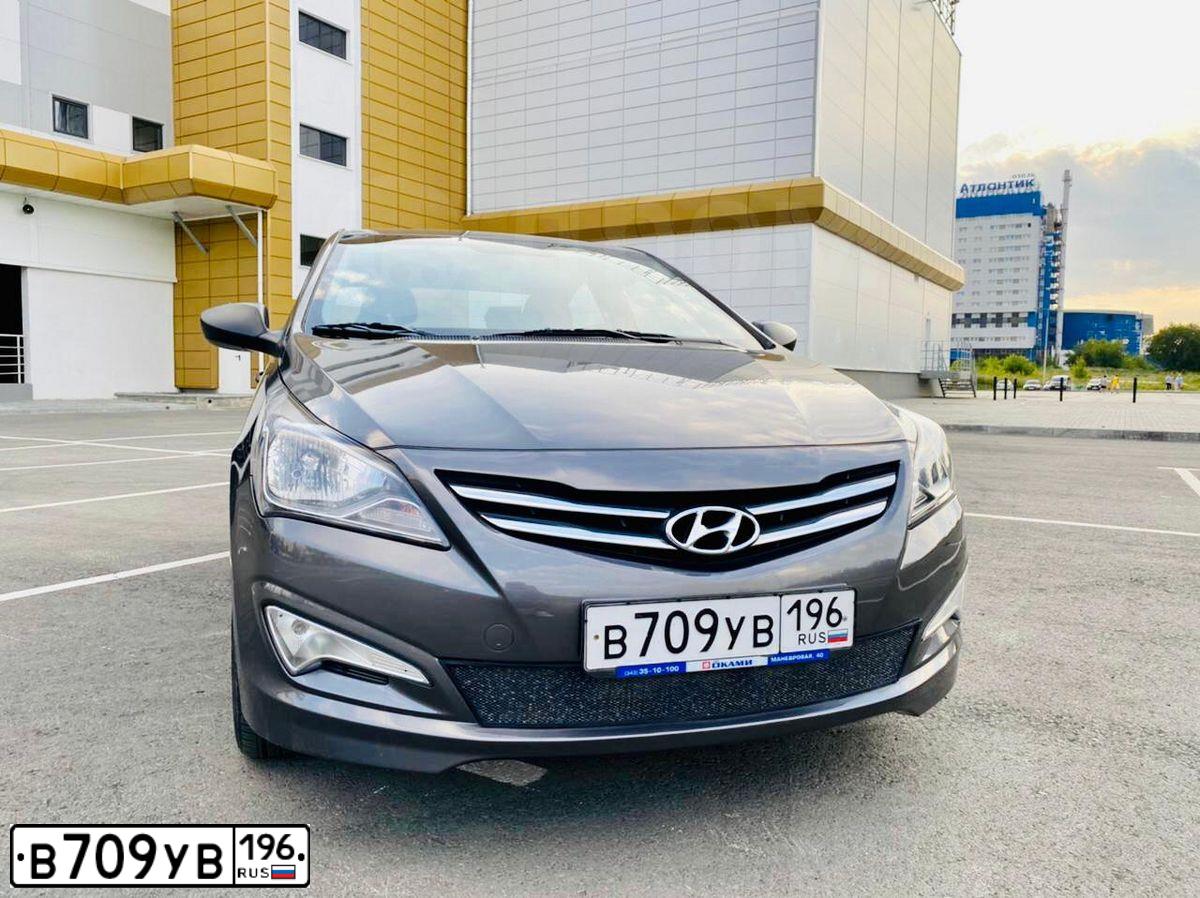Фото автомобиля HYUNDAI SOLARIS, 2015 — госномер Х751ВВ196. Цвет: ТЕМНО-СЕРЫЙ