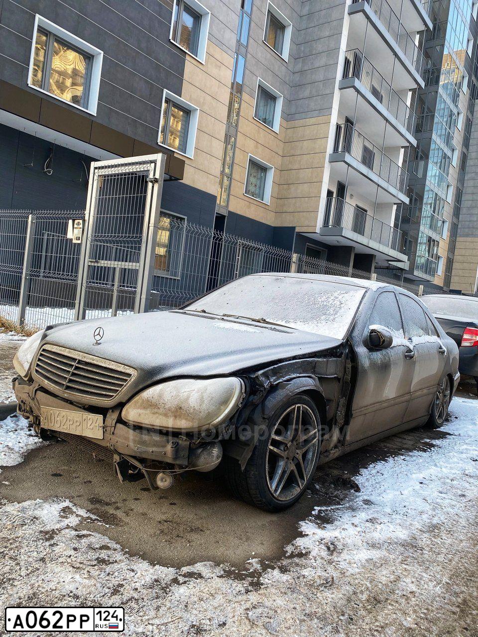 Фото автомобиля MERCEDES S-KLASSE, 2001 — госномер А555ОА750. Цвет: ЧЕРНЫЙ