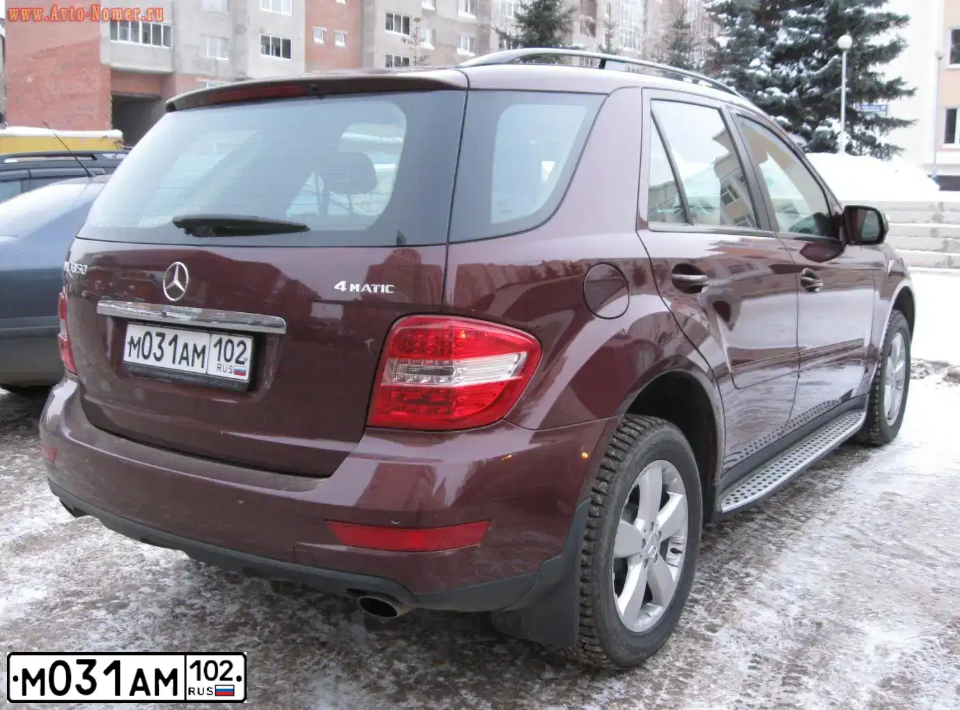 Фото автомобиля MERCEDES-BENZ ML350, 2009 — госномер Н558МС702