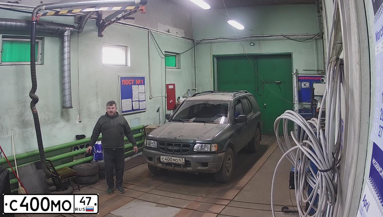 Фото автомобиля ISUZU RODEO, 2001 — госномер М728РМ797. Цвет: ЗЕЛЕНЫЙ