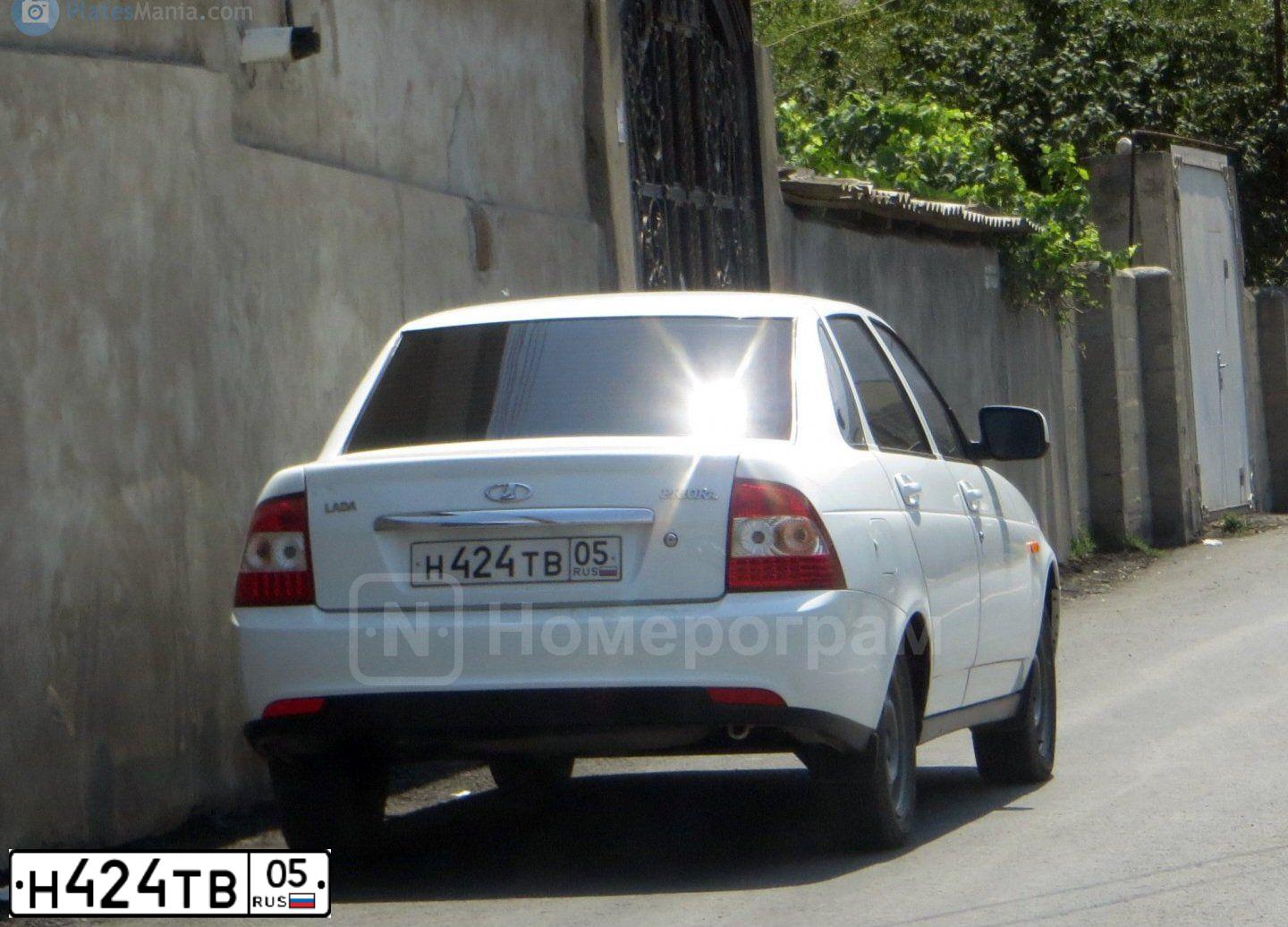 Фото автомобиля LADA 2170 PRIORA, 2015 — госномер Р949КА05. Цвет: Белый