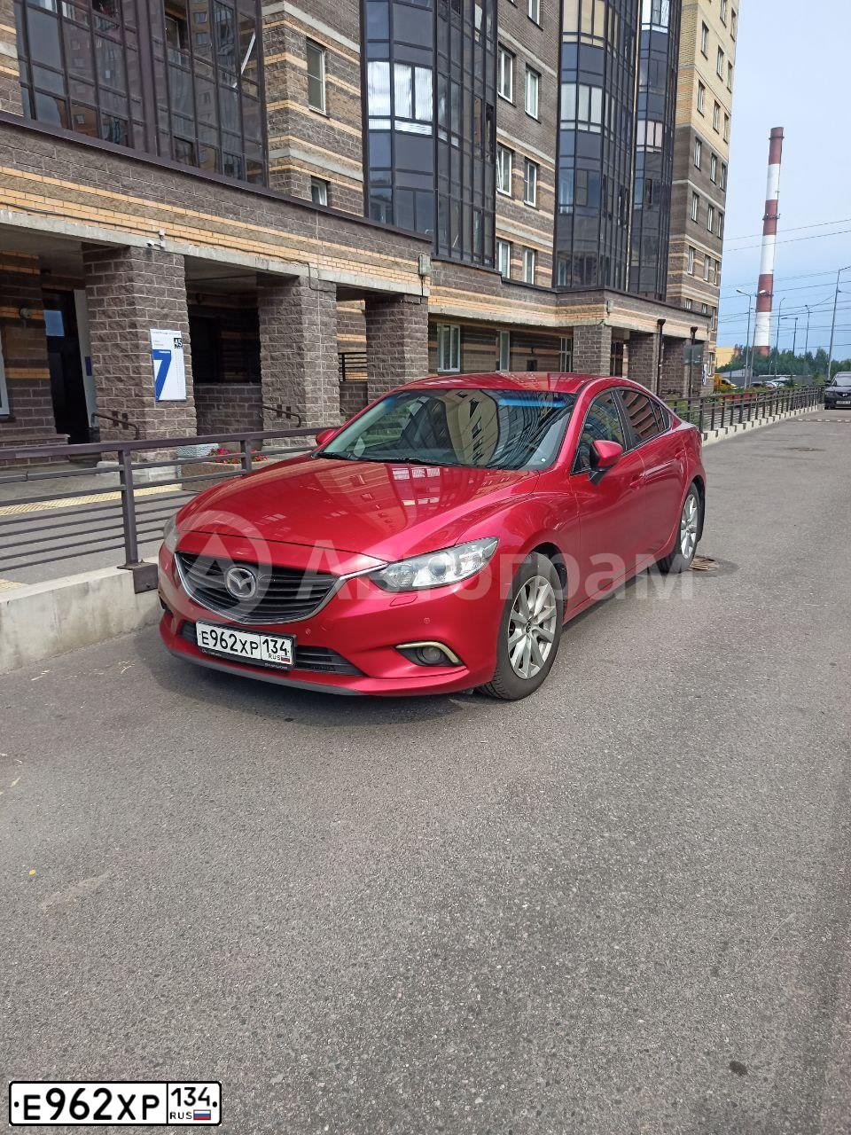 Фото автомобиля MAZDA 6, 2014 — госномер Е962ХР134. Цвет: Красный