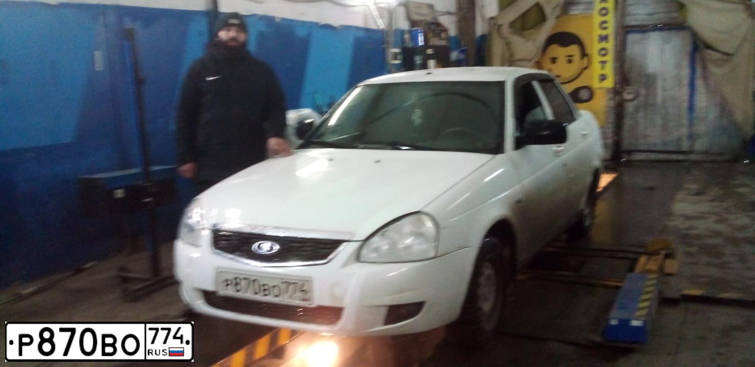 Фото автомобиля LADA 217030 LADA PRIORA, 2010 — госномер Т178ЕА196. Цвет: Белый