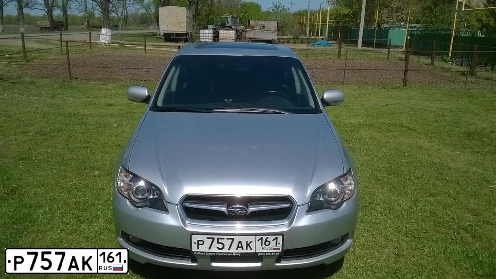 Фото автомобиля SUBARU LEGACY, 2004 — госномер К216ТС161. Цвет: серебристый