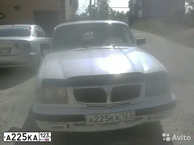Фото автомобиля GAZ Z 3110 WOLGA, 2000 — госномер Р076КТ761. Цвет: Белый