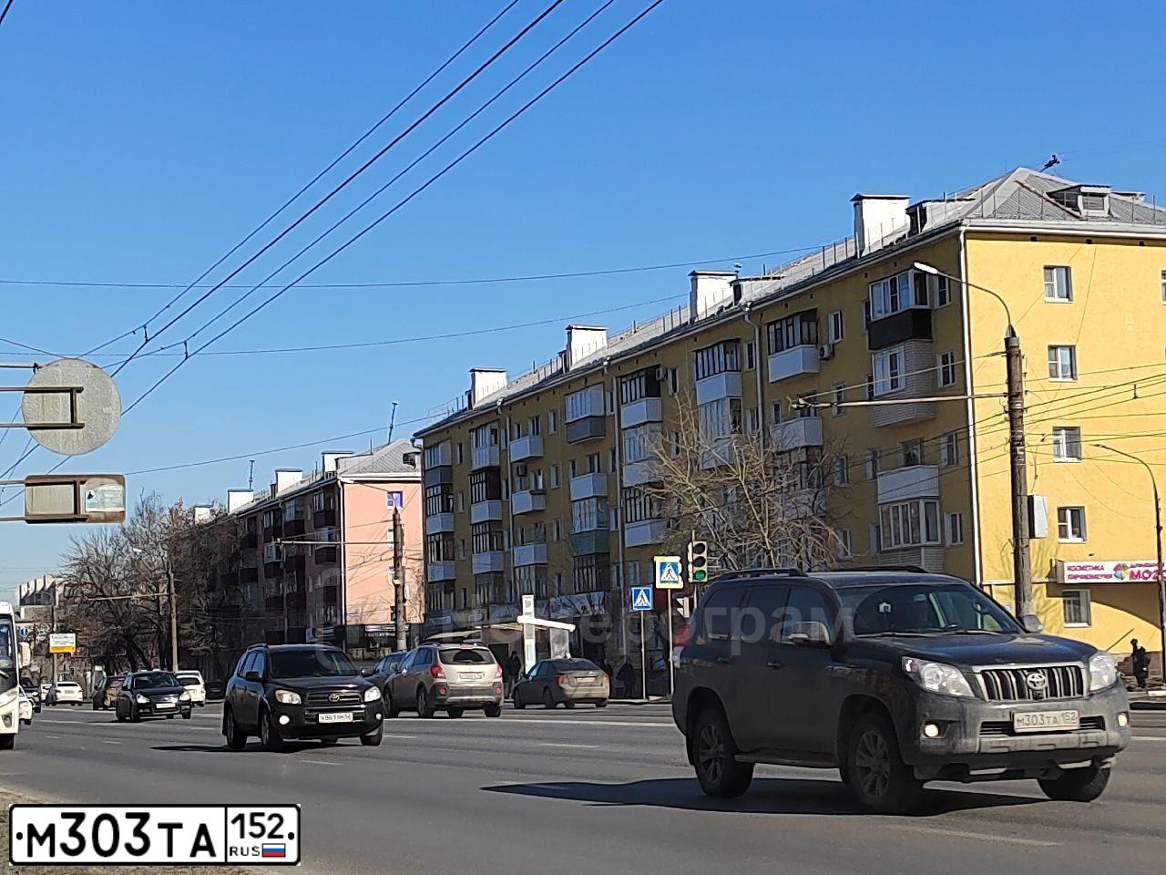 Фото автомобиля TOYOTA LANDCRUISER, 2013 — госномер М303ТА152. Цвет: ЧЕРНЫЙ