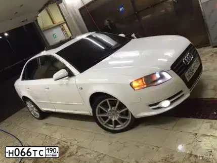Фото автомобиля AUDI A4, 2007 — госномер В075КЕ797. Цвет: Белый