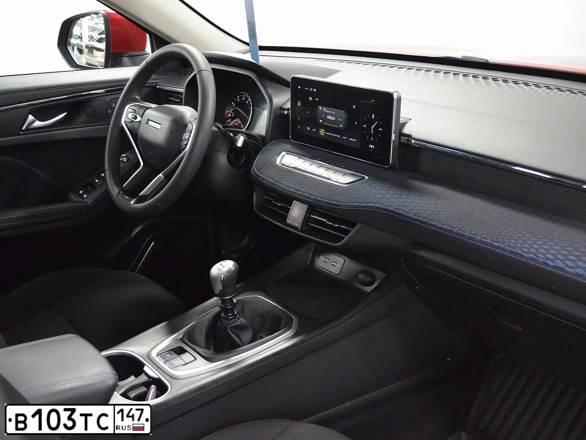 Фото автомобиля HAVAL JOLION СС7150ВА00В, 2021 — госномер О619ЕВ181